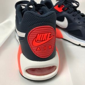 Women 7 NIKE Air Max IVO Thunder Blue White NEW Women 7 NIKE Air Max IVO Thunder Blue White NEW